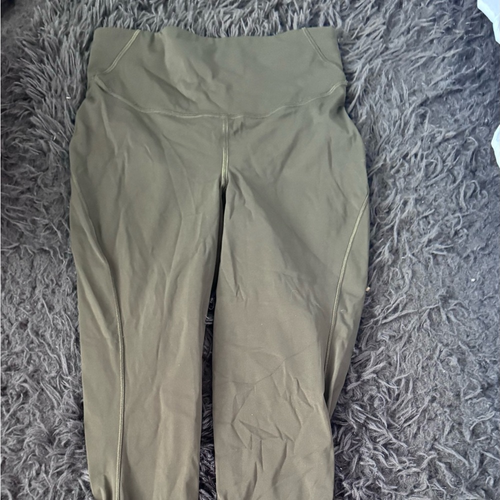 Green Lululemon Cropped Leggings